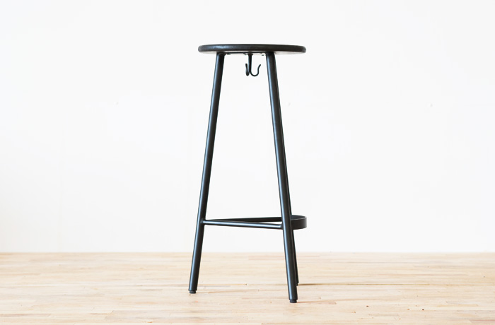 <p>Convoy Stool</p>
